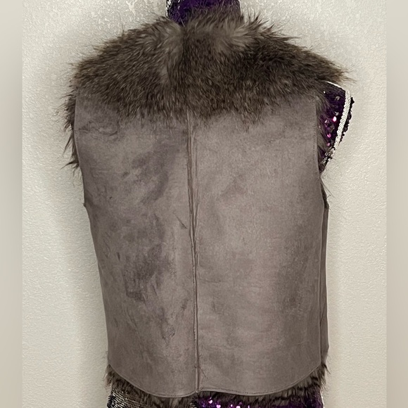 Fux Fur vest - Picture 2 of 7